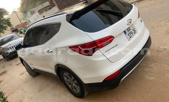 Acheter Occasion Voiture Hyundai Santa Fe Blanc à Dakar, Dakar Acheter Occasion Voiture Hyundai Santa Fe Blanc à Dakar, Dakar