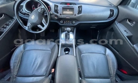 Buy Used Kia Sportage Beige Car in Dakar in Dakar Buy Used Kia Sportage Beige Car in Dakar in Dakar