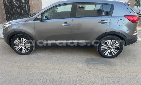 Buy Used Kia Sportage Beige Car in Dakar in Dakar Buy Used Kia Sportage Beige Car in Dakar in Dakar