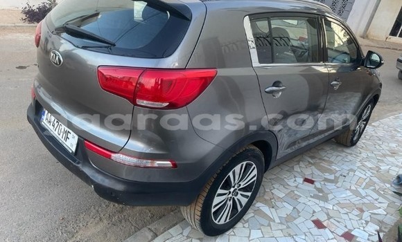 Buy Used Kia Sportage Beige Car in Dakar in Dakar Buy Used Kia Sportage Beige Car in Dakar in Dakar