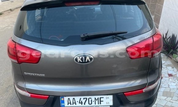 Buy Used Kia Sportage Beige Car in Dakar in Dakar Buy Used Kia Sportage Beige Car in Dakar in Dakar
