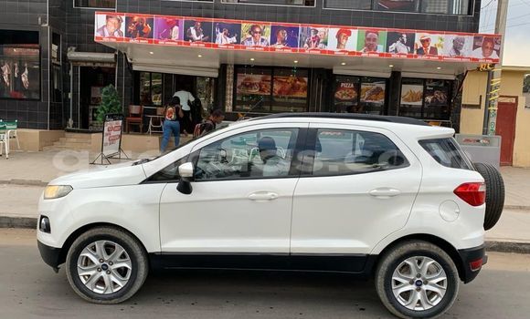 Buy Used Ford EcoSport White Car in Dakar in Dakar Buy Used Ford EcoSport White Car in Dakar in Dakar