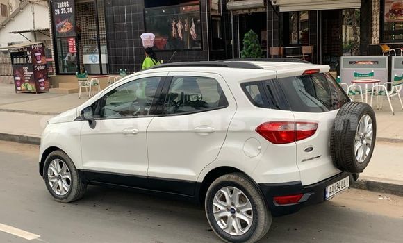 Buy Used Ford EcoSport White Car in Dakar in Dakar Buy Used Ford EcoSport White Car in Dakar in Dakar