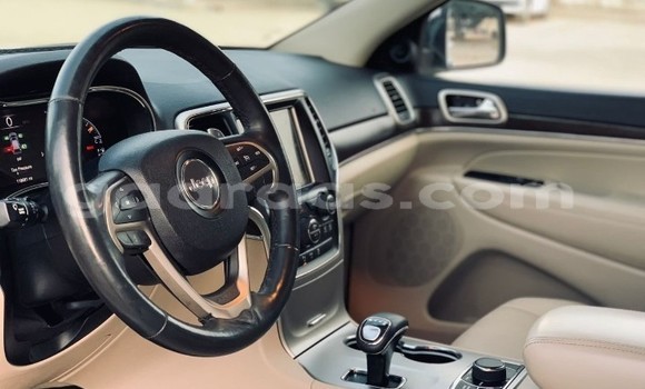 Acheter Occasion Voiture Jeep Grand Cherokee Blanc à Dakar, Dakar Acheter Occasion Voiture Jeep Grand Cherokee Blanc à Dakar, Dakar