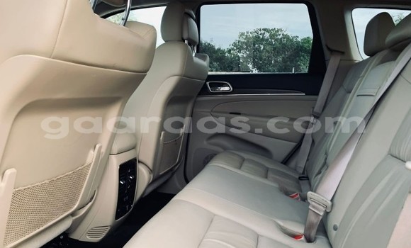 Acheter Occasion Voiture Jeep Grand Cherokee Blanc à Dakar, Dakar Acheter Occasion Voiture Jeep Grand Cherokee Blanc à Dakar, Dakar