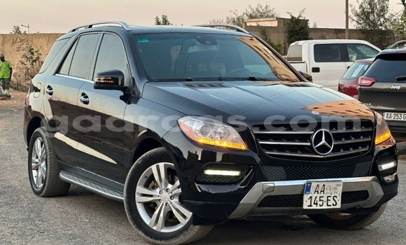 Acheter Occasion Voiture Mercedes‒Benz ML–Class Noir à Dakar, Dakar Acheter Occasion Voiture Mercedes‒Benz ML–Class Noir à Dakar, Dakar