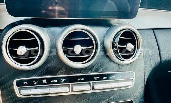 Buy Used Mercedes‒Benz 200 Beige Car in Dakar in Dakar Buy Used Mercedes‒Benz 200 Beige Car in Dakar in Dakar