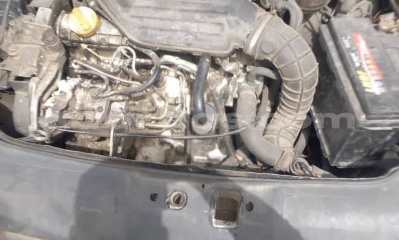 Buy Used Renault 18 Red Car in Dakar in Dakar Buy Used Renault 18 Red Car in Dakar in Dakar