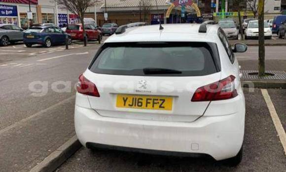 Buy Used Peugeot 308 White Car in Dakar in Dakar Buy Used Peugeot 308 White Car in Dakar in Dakar