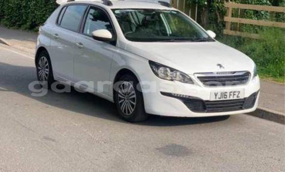 Buy Used Peugeot 308 White Car in Dakar in Dakar Buy Used Peugeot 308 White Car in Dakar in Dakar