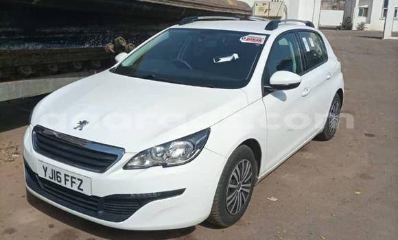 Buy Used Peugeot 308 White Car in Dakar in Dakar Buy Used Peugeot 308 White Car in Dakar in Dakar