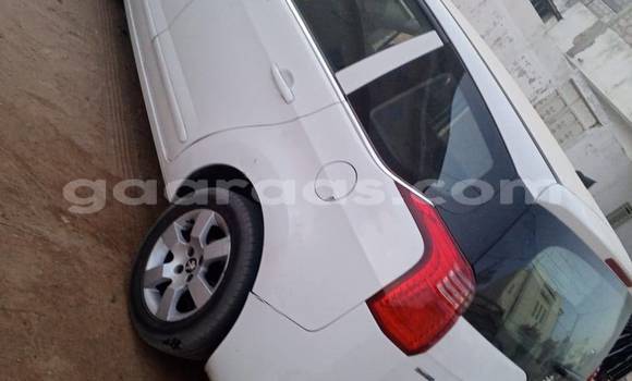 Buy Used Volkswagen Arteon White Car in Dakar in Dakar Buy Used Volkswagen Arteon White Car in Dakar in Dakar