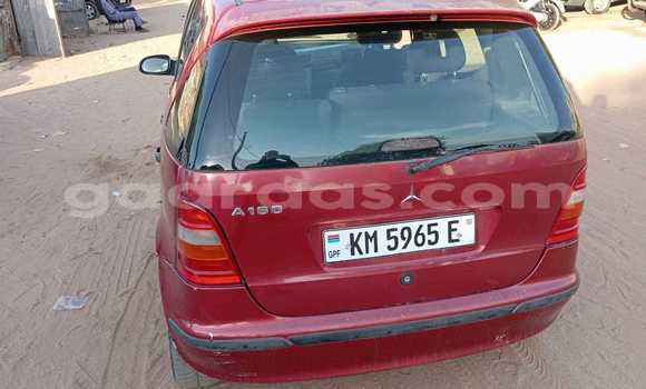 Acheter Occasion Voiture Mercedes-Benz C-Classe Rouge à Dakar, Dakar Acheter Occasion Voiture Mercedes-Benz C-Classe Rouge à Dakar, Dakar