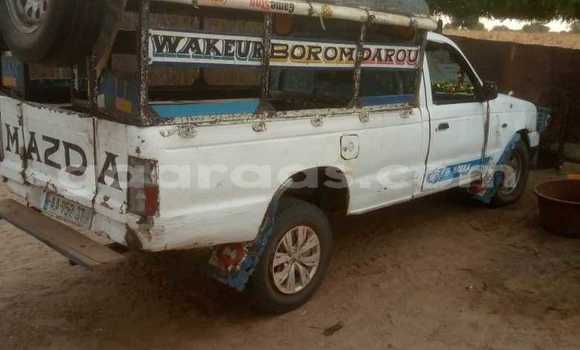 Acheter Occasion Voiture Mazda 3 Blanc à Dakar, Dakar Acheter Occasion Voiture Mazda 3 Blanc à Dakar, Dakar