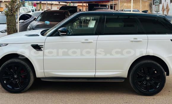Acheter Import Voiture Range Rover Range Rover Blanc à Dakar, Dakar Acheter Import Voiture Range Rover Range Rover Blanc à Dakar, Dakar