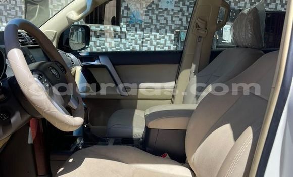 Dieundeu Imported Toyota Prado White Auto in Dakar in Dakar Dieundeu Imported Toyota Prado White Auto in Dakar in Dakar