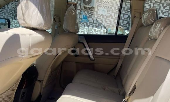 Dieundeu Imported Toyota Prado White Auto in Dakar in Dakar Dieundeu Imported Toyota Prado White Auto in Dakar in Dakar