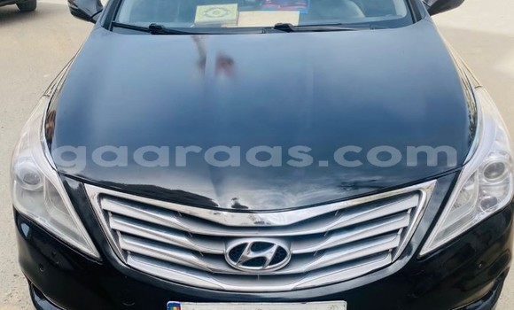 Acheter Occasion Voiture Hyundai Grandeur Noir à Dakar, Dakar Acheter Occasion Voiture Hyundai Grandeur Noir à Dakar, Dakar