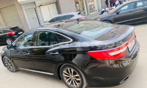 Acheter Occasion Voiture Hyundai Grandeur Noir à Dakar, Dakar Acheter Occasion Voiture Hyundai Grandeur Noir à Dakar, Dakar