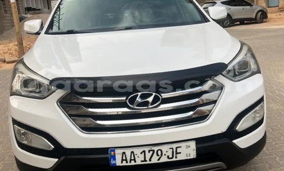 Buy Used Hyundai Santa Fe White Car in Dakar in Dakar Buy Used Hyundai Santa Fe White Car in Dakar in Dakar