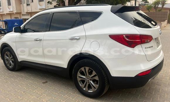 Buy Used Hyundai Santa Fe White Car in Dakar in Dakar Buy Used Hyundai Santa Fe White Car in Dakar in Dakar