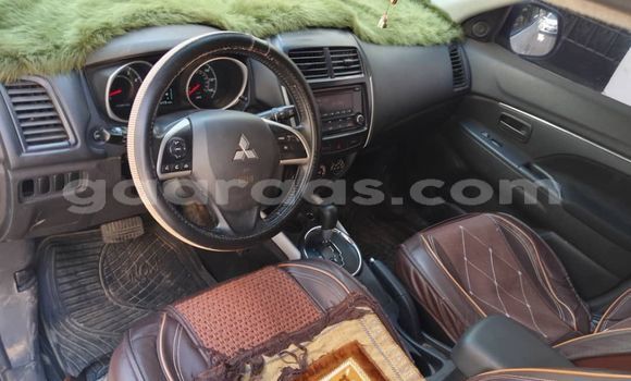 Dieundeu Occasion Mitsubishi RVR White Auto in Dakar in Dakar Dieundeu Occasion Mitsubishi RVR White Auto in Dakar in Dakar