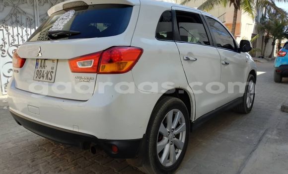 Dieundeu Occasion Mitsubishi RVR White Auto in Dakar in Dakar Dieundeu Occasion Mitsubishi RVR White Auto in Dakar in Dakar