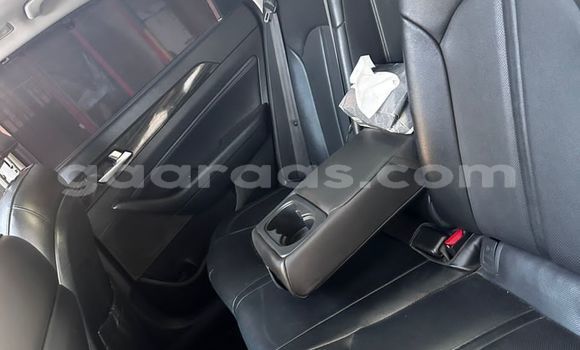 Buy Used Hyundai Sonata Black Car in Dakar in Dakar Buy Used Hyundai Sonata Black Car in Dakar in Dakar