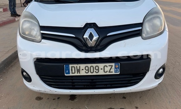 Dieundeu Occasion Renault Kangoo White Auto in Dakar in Dakar