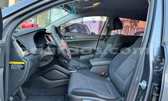 Acheter Import Voiture Hyundai Tucson Gris à Dakar, Dakar Acheter Import Voiture Hyundai Tucson Gris à Dakar, Dakar