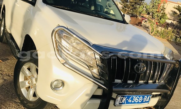 Acheter Occasion Voiture Toyota Prado Blanc à Dakar, Dakar