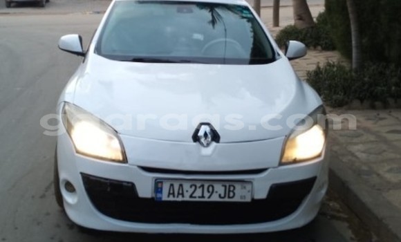 Acheter Occasion Voiture Renault Megane Blanc à Dakar, Dakar Acheter Occasion Voiture Renault Megane Blanc à Dakar, Dakar