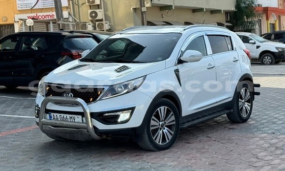 Acheter Occasion Voiture Kia Sportage Blanc à Dakar, Dakar Acheter Occasion Voiture Kia Sportage Blanc à Dakar, Dakar