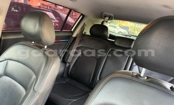 Acheter Occasion Voiture Kia Sportage Blanc à Dakar, Dakar Acheter Occasion Voiture Kia Sportage Blanc à Dakar, Dakar