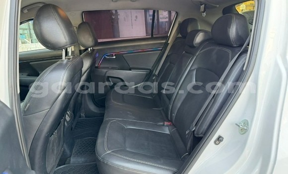 Acheter Occasion Voiture Kia Sportage Blanc à Dakar, Dakar Acheter Occasion Voiture Kia Sportage Blanc à Dakar, Dakar