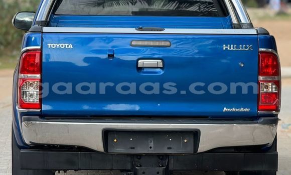 Buy Import Toyota Hilux Blue Car in Dakar in Dakar Buy Import Toyota Hilux Blue Car in Dakar in Dakar