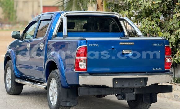 Buy Import Toyota Hilux Blue Car in Dakar in Dakar Buy Import Toyota Hilux Blue Car in Dakar in Dakar