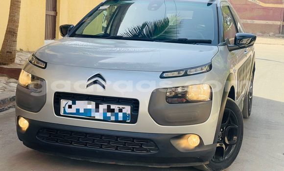Acheter Import Voiture Citroen C4 Cactus Gris à Dakar, Dakar Acheter Import Voiture Citroen C4 Cactus Gris à Dakar, Dakar