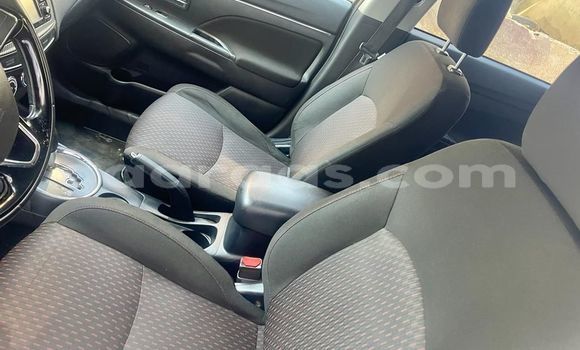 Buy Used Mitsubishi Outlander Other Car in Dakar in Dakar Buy Used Mitsubishi Outlander Other Car in Dakar in Dakar