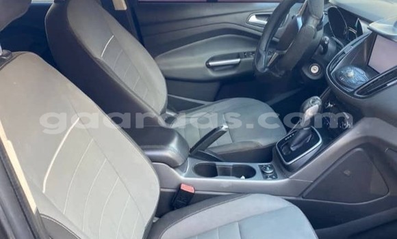 Acheter Occasion Voiture Ford Escape Gris à Dakar, Dakar Acheter Occasion Voiture Ford Escape Gris à Dakar, Dakar