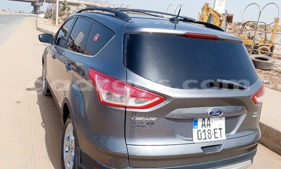 Acheter Occasion Voiture Ford Escape Gris à Dakar, Dakar Acheter Occasion Voiture Ford Escape Gris à Dakar, Dakar