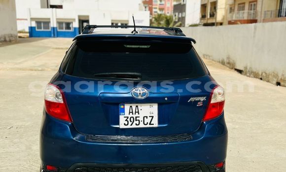 Buy Used Toyota Matrix Blue Car in Dakar in Dakar Buy Used Toyota Matrix Blue Car in Dakar in Dakar