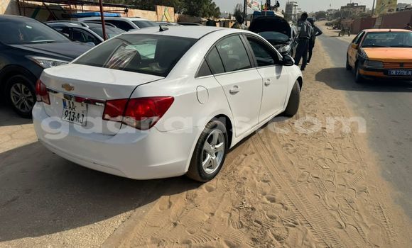 Dieundeu Occasion Chevrolet Cruze White Auto in Dakar in Dakar Dieundeu Occasion Chevrolet Cruze White Auto in Dakar in Dakar