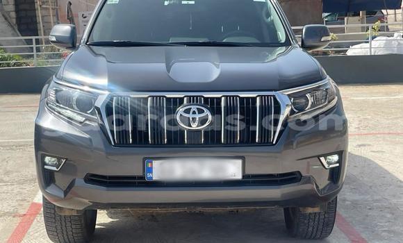Acheter Occasion Voiture Toyota Land Cruiser Prado Gris à Dakar, Dakar Acheter Occasion Voiture Toyota Land Cruiser Prado Gris à Dakar, Dakar