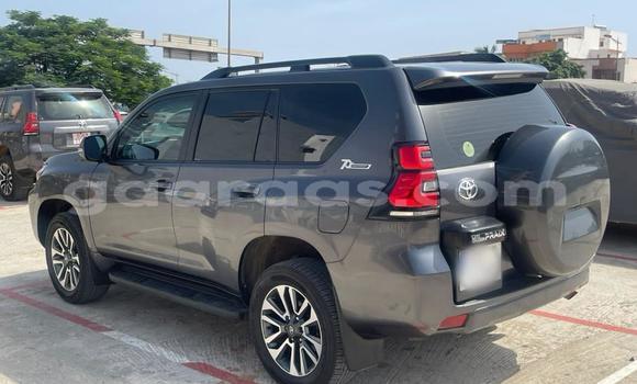 Acheter Occasion Voiture Toyota Land Cruiser Prado Gris à Dakar, Dakar Acheter Occasion Voiture Toyota Land Cruiser Prado Gris à Dakar, Dakar