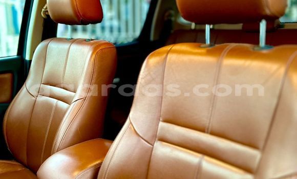 Buy Import Toyota Hilux Black Car in Dakar in Dakar Buy Import Toyota Hilux Black Car in Dakar in Dakar