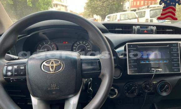 Acheter Import Voiture Toyota Hilux Blanc à Dakar, Dakar Acheter Import Voiture Toyota Hilux Blanc à Dakar, Dakar