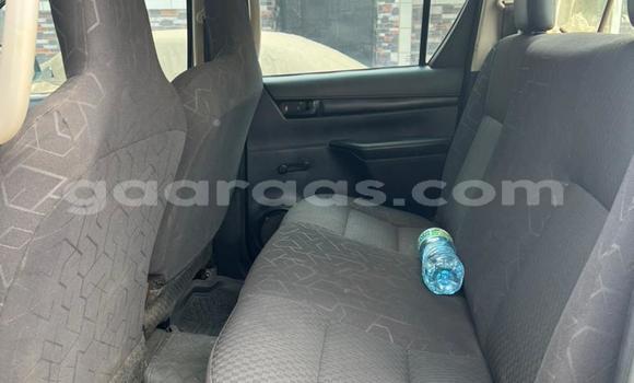 Acheter Import Voiture Toyota Hilux Blanc à Dakar, Dakar Acheter Import Voiture Toyota Hilux Blanc à Dakar, Dakar