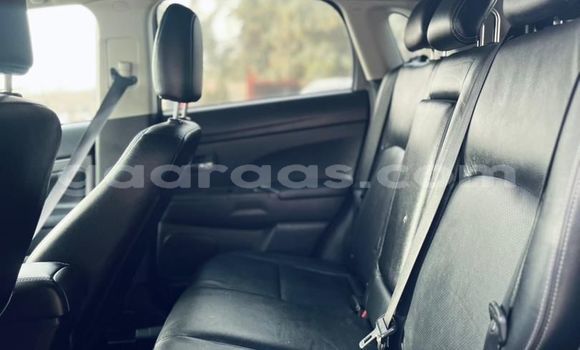 Buy Used Mitsubishi RVR Other Car in Dakar in Dakar Buy Used Mitsubishi RVR Other Car in Dakar in Dakar