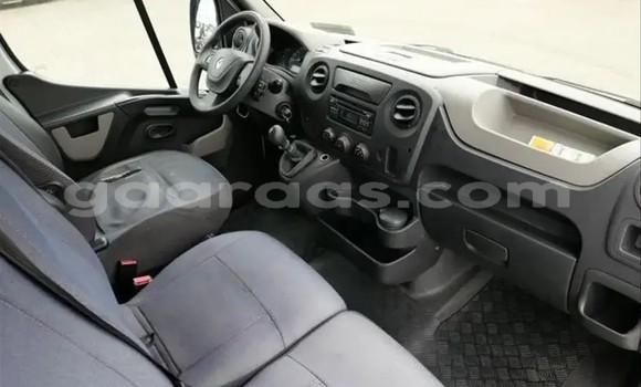 Buy Import Renault Master White Truck in Mbour in Thies Buy Import Renault Master White Truck in Mbour in Thies